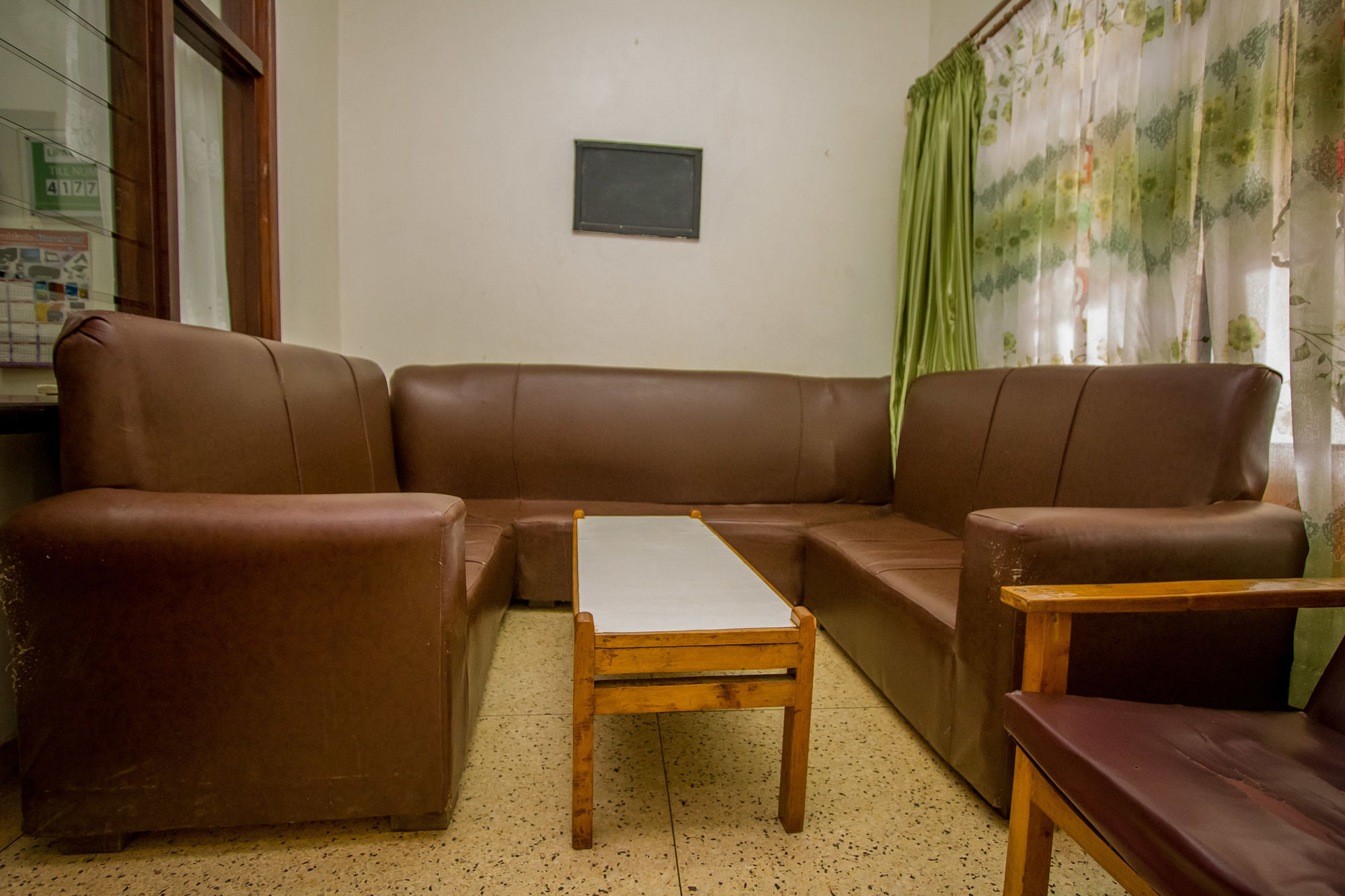 Meru Safari Hotel Luaran gambar