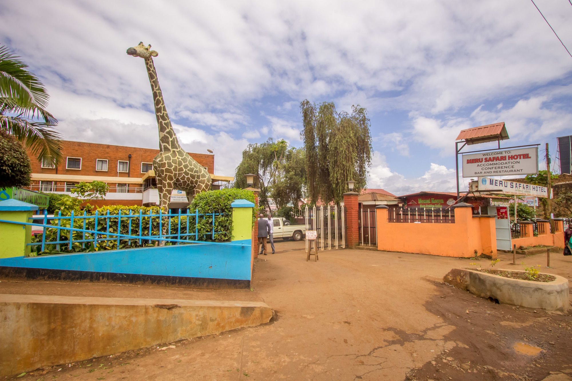 Meru Safari Hotel Luaran gambar